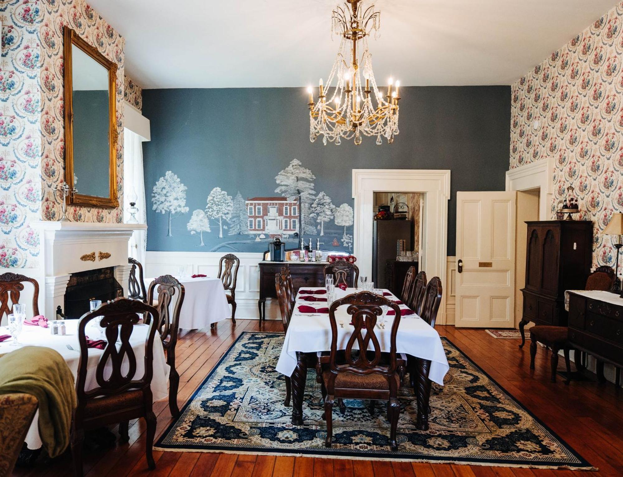 Maple Hill Manor Bed & Breakfast Springfield Eksteriør billede