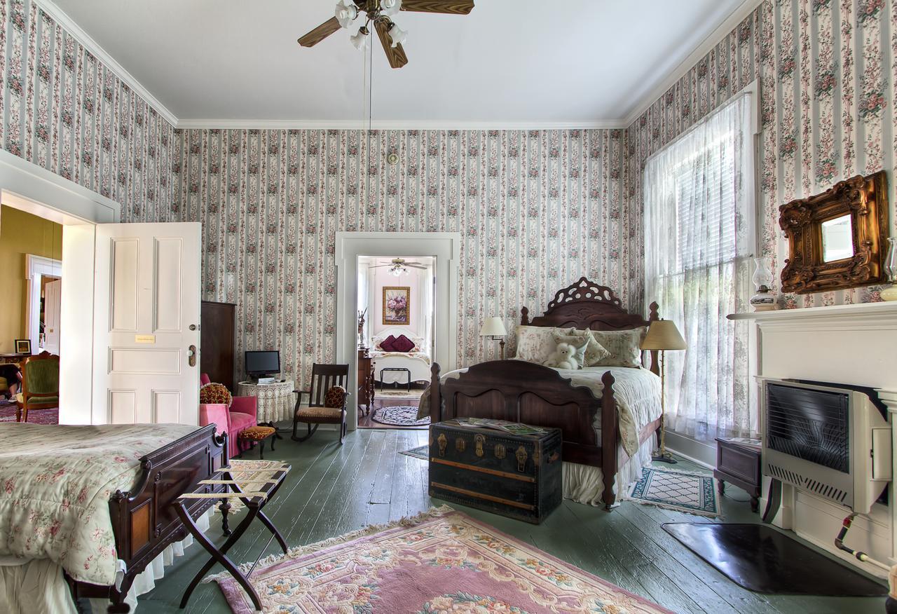 Maple Hill Manor Bed & Breakfast Springfield Eksteriør billede