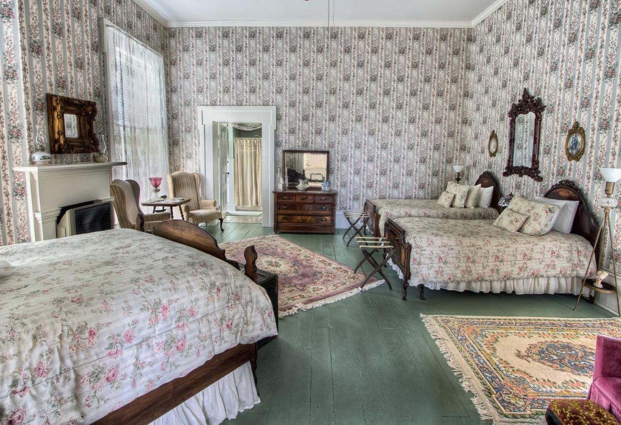 Maple Hill Manor Bed & Breakfast Springfield Eksteriør billede